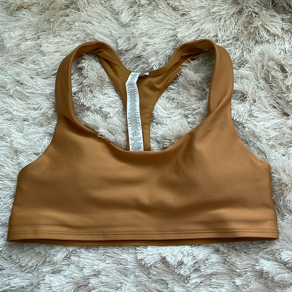 NWOT Alo Airlift Advantage bra